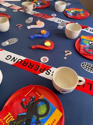 Detektiv Kindergeburtstag Tischdeko Partykiste mieten